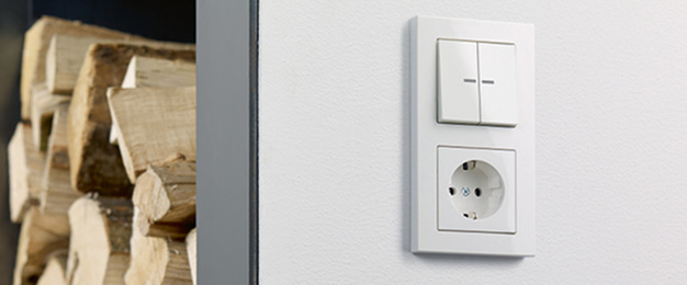 JUNG KNX Taster F 10 bei JK Elektrotechnik in Calden