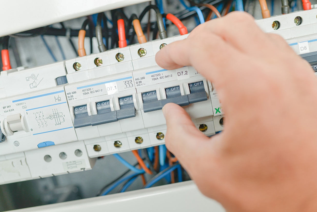 Elektro­installation bei JK Elektrotechnik in Calden